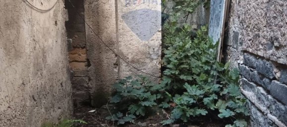 Terreno en Misterbianco, Italy 175 m² No. 90792 4