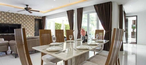 4 bedrooms Villa in Chalong, Thailand No. 11046 4