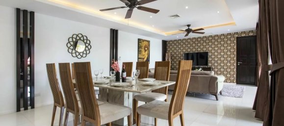 4 bedrooms Villa in Chalong, Thailand No. 11046 3