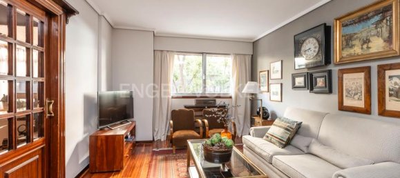 5 bedrooms Apartment in Madrid, Spain No. 149492 23