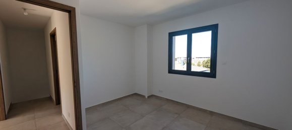 Casa de 3 dormitorios en Borgo, France No. 355583 3