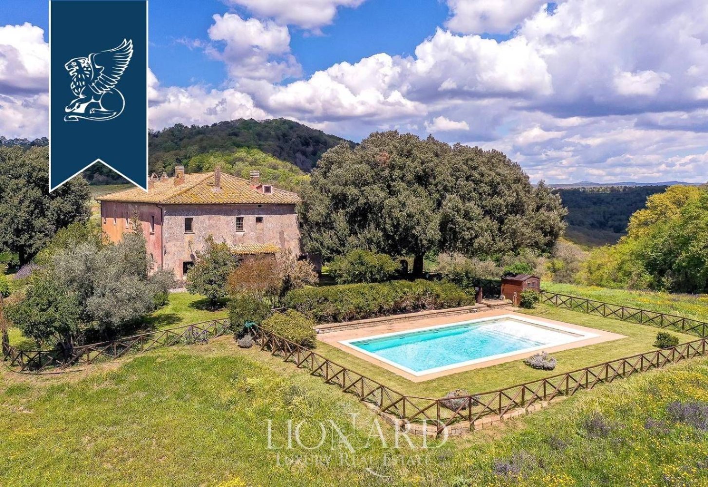 5 rooms Hotel in Ischia di Castro, Italy No. 342540