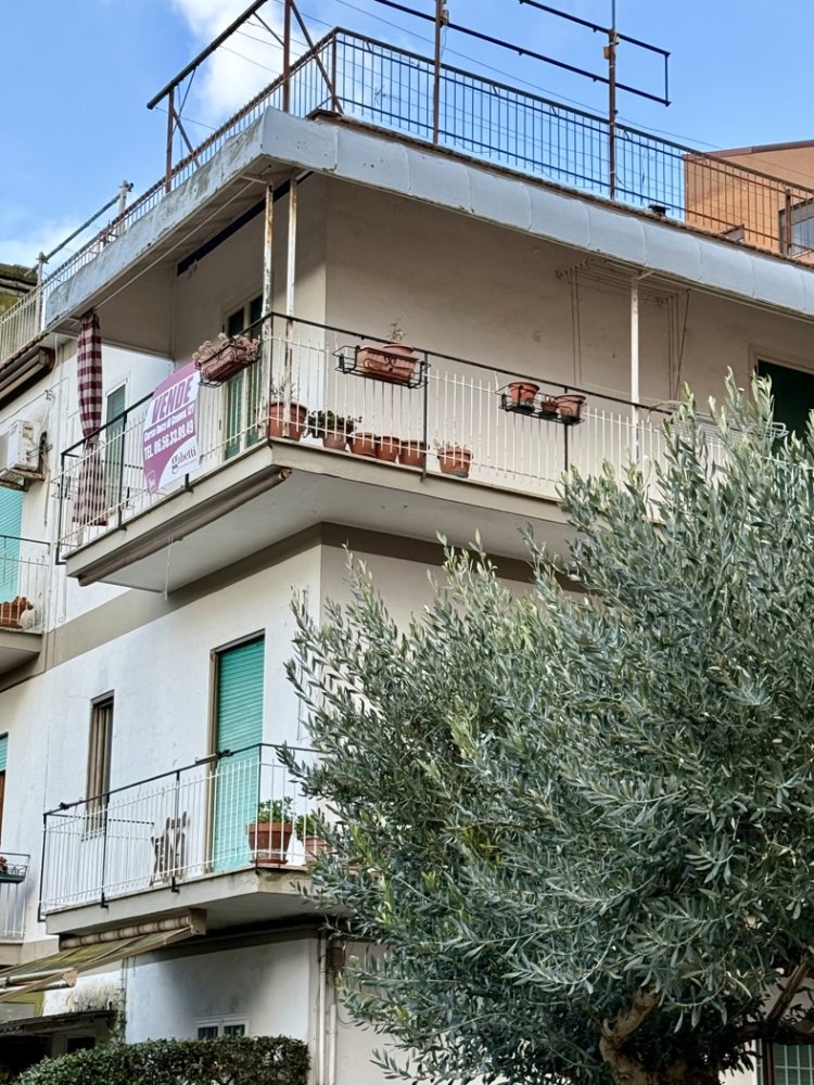 Apartamento de 1 dormitorio en Rome, Italy No. 58270