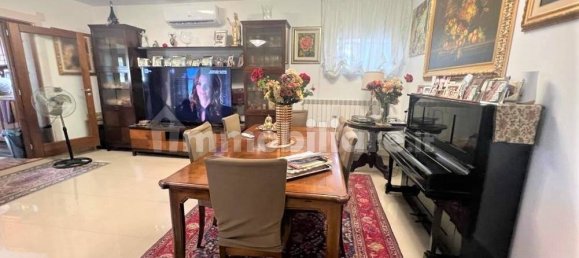 4 bedrooms Apartment in Catanzaro, Italy No. 110032 2