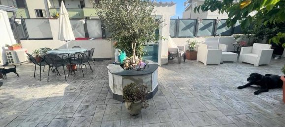 4 bedrooms Apartment in Catanzaro, Italy No. 110032 13