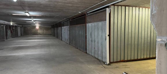  مرآب في Turin, Italy 14متر مربع رقم 293627 5