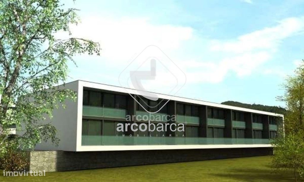1163m² Land in Arcos de Valdevez, Portugal No. 213383