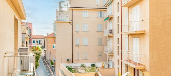 1 bedroom Apartment in Alassio, Italy No. 79638 16