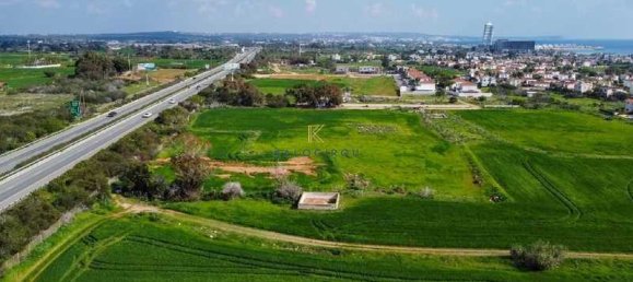 Hotel en Sotira, Cyprus 8415 m² No. 19995 2