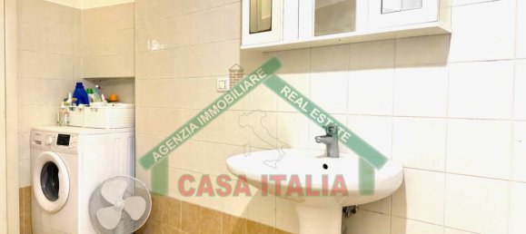 2 chambres Appartement à Capodimonte, Italy No. 13526 9