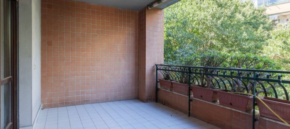 4 rooms Apartment in Rome, Italy No. 222774 9