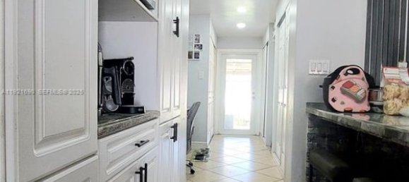 3 dormitorios villa en venta en Miami, Miami-Dade, Florida, USA № 614770 20