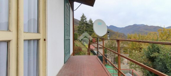 Casa de 3 habitaciónes en Villanuova sul Clisi, Italy No. 144172 14