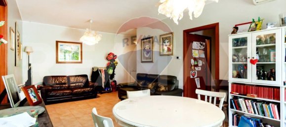 Apartamento de 3 dormitorios en Rome, Italy No. 52555 6