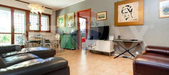 Apartamento de 3 dormitorios en Rome, Italy No. 52555 7