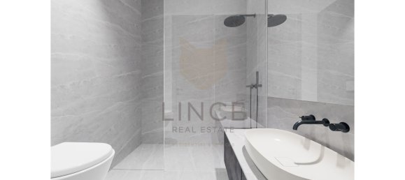 4 bedrooms Villa in Porto, Portugal No. 135824 15