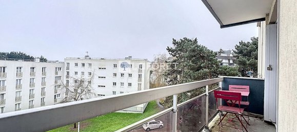 1 chambre Appartement à Saint-Cyr-l'École, France No. 161809 8