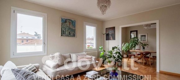 6 rooms Apartment in Padua, Italy No. 107058 16