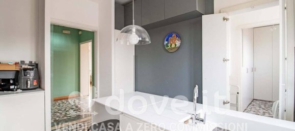 6 rooms Apartment in Padua, Italy No. 107058 24