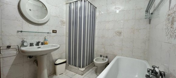 3 rooms Apartment in Pisa, Italy No. 194413 4