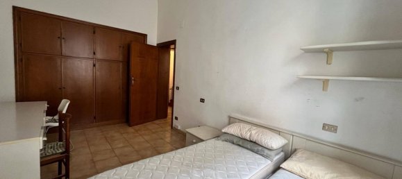 3 rooms Apartment in Pisa, Italy No. 194413 9