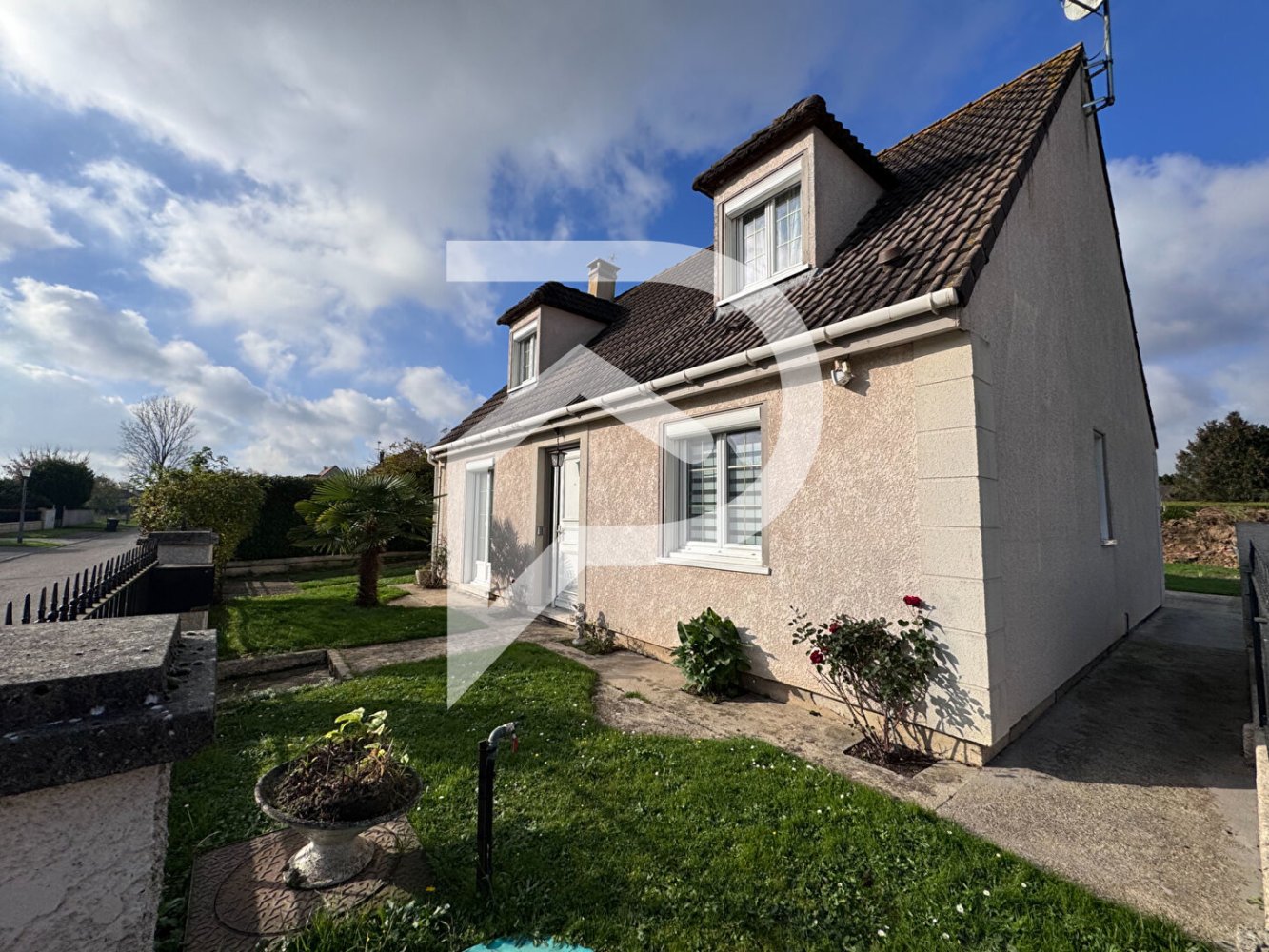 4 bedrooms House in Saint-Pathus, France No. 163751