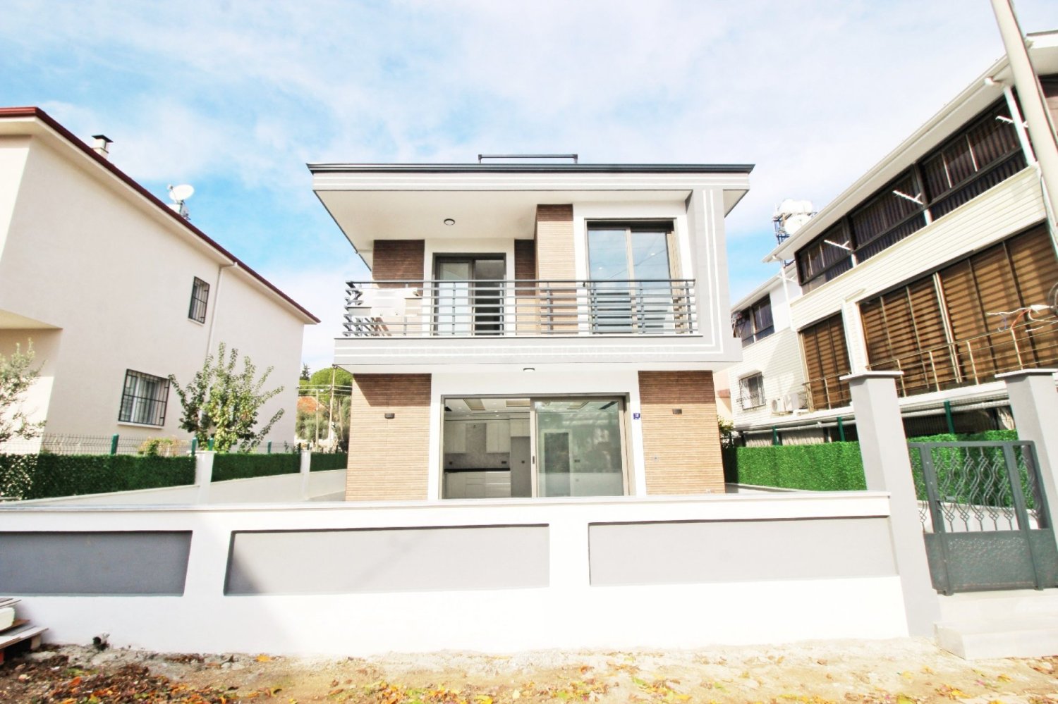 Villa 4+1 in Didim, Turkey No. 10925