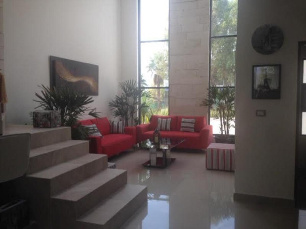 3 bedrooms House in Queretaro, Mexico No. 162619