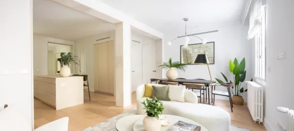 3 bedrooms Apartment in Madrid, Spain No. 77744 11