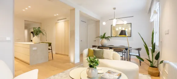 3 bedrooms Apartment in Madrid, Spain No. 77744 9