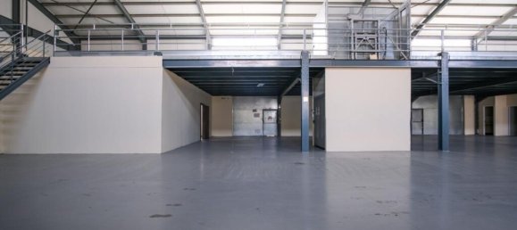 Gewerbliche Immobilie in Nicosia, Cyprus 880m², Nr. 24471 2