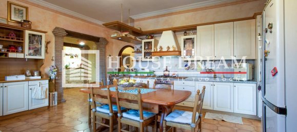 3 bedrooms Apartment in Rome, Italy No. 286422 7