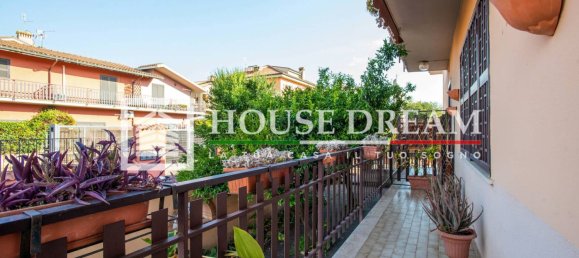 3 bedrooms Apartment in Rome, Italy No. 286422 23