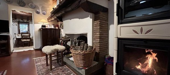 4 bedrooms House in Cortona, Italy No. 121071 7