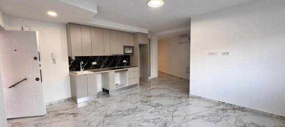 1 bedroom Apartment in Torrevieja, Spain No. 157554 2