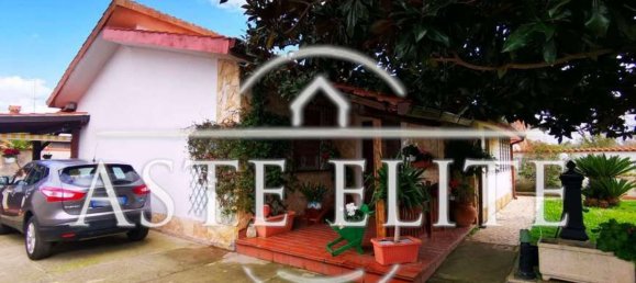 8-Zimmer Wohnung in Latina, Italy, Nr. 259061 4