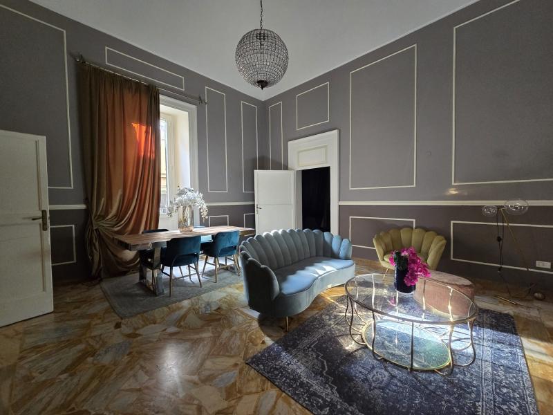 11غرفة بناية في Lecce, Italy رقم 236676