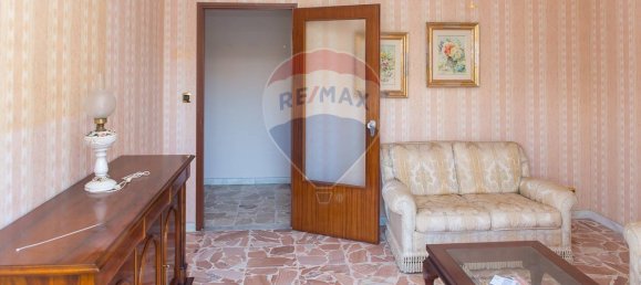 4 bedrooms Apartment in Aci Catena, Italy No. 122434 3