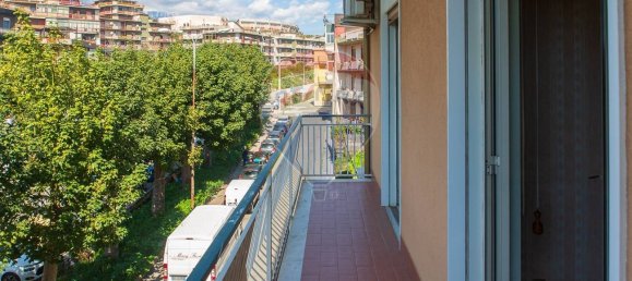 4 bedrooms Apartment in Aci Catena, Italy No. 122434 6