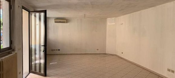 2 rooms Warehouse in Arluno, Italy No. 292230 2