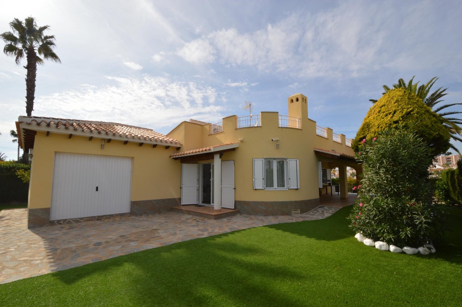 3 bedrooms Villa in Cabo Roig, Spain No. 446