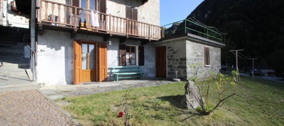 8-Zimmer Haus in Antey Saint Andre, Italy, Nr. 142384 5