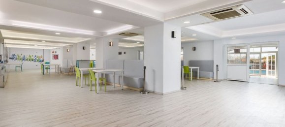 فندق في Cadiz, Spain 6975متر مربع رقم 97732 17