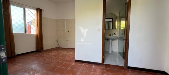 Дом с 5 спальнями в Фуншал, Португалия № 110681 33