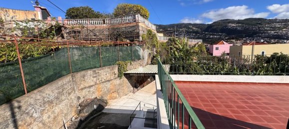 Дом с 5 спальнями в Фуншал, Португалия № 110681 12