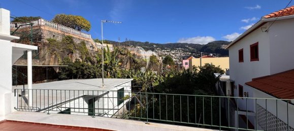 Дом с 5 спальнями в Фуншал, Португалия № 110681 16