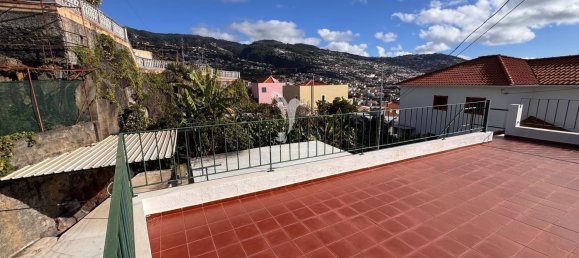 Дом с 5 спальнями в Фуншал, Португалия № 110681 13