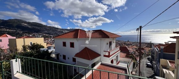 Дом с 5 спальнями в Фуншал, Португалия № 110681 8