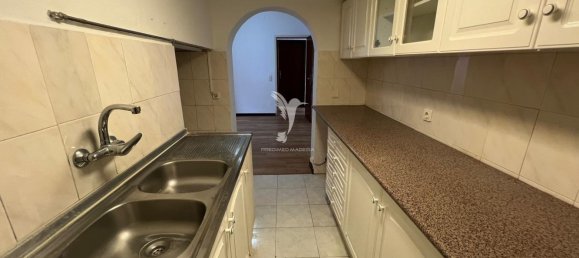 Дом с 5 спальнями в Фуншал, Португалия № 110681 44