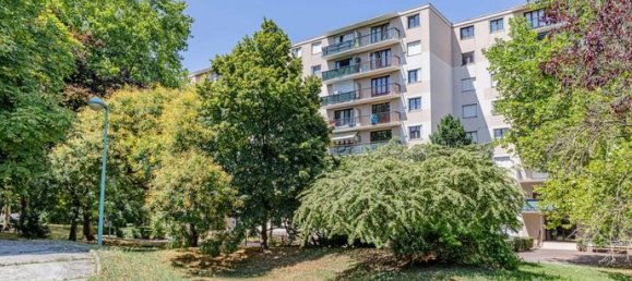 5 bedrooms Apartment in Neuilly-sur-Marne, France No. 313702 16